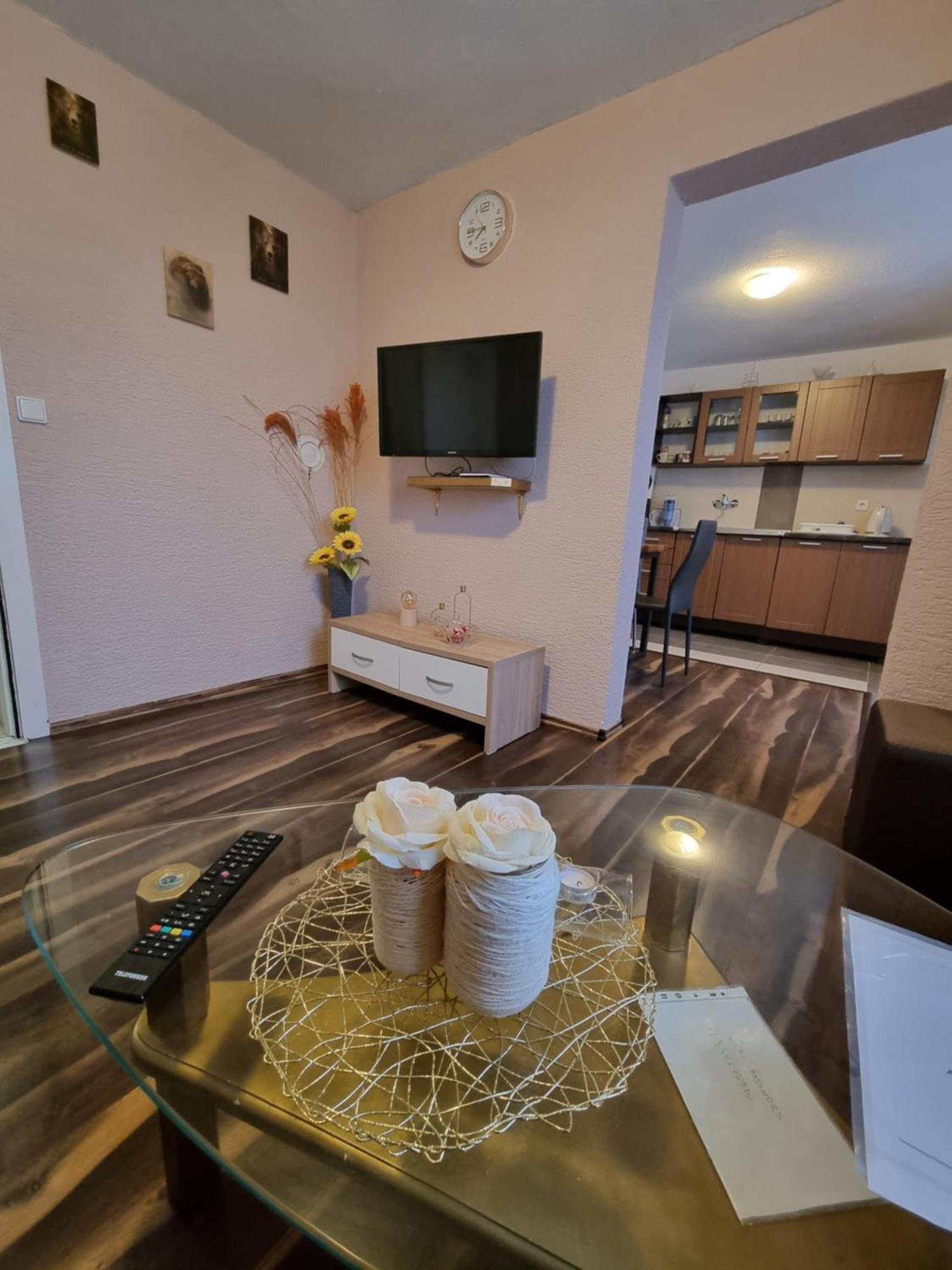 Apartments Luka Rakovica Kültér fotó