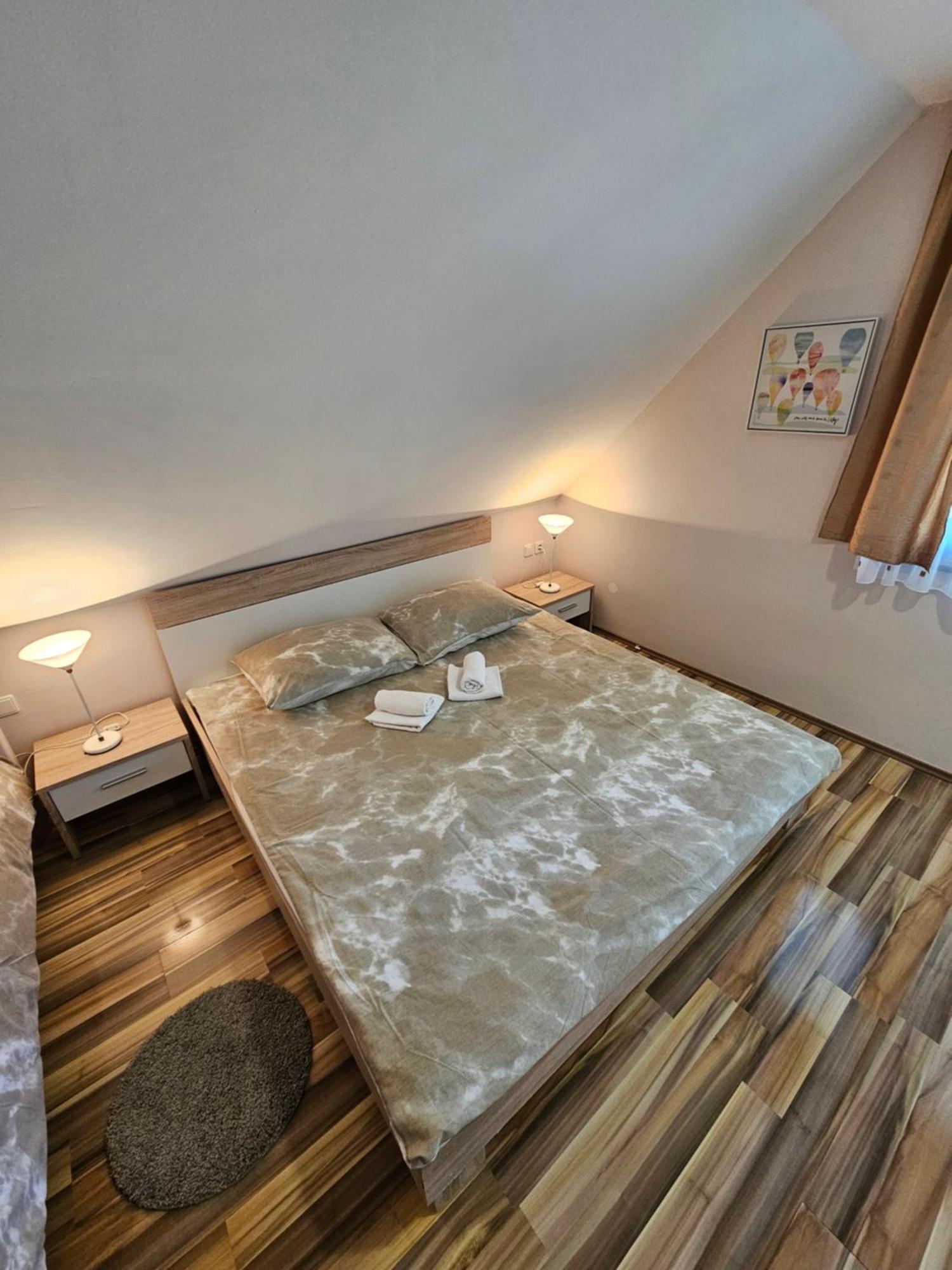 Apartments Luka Rakovica Kültér fotó