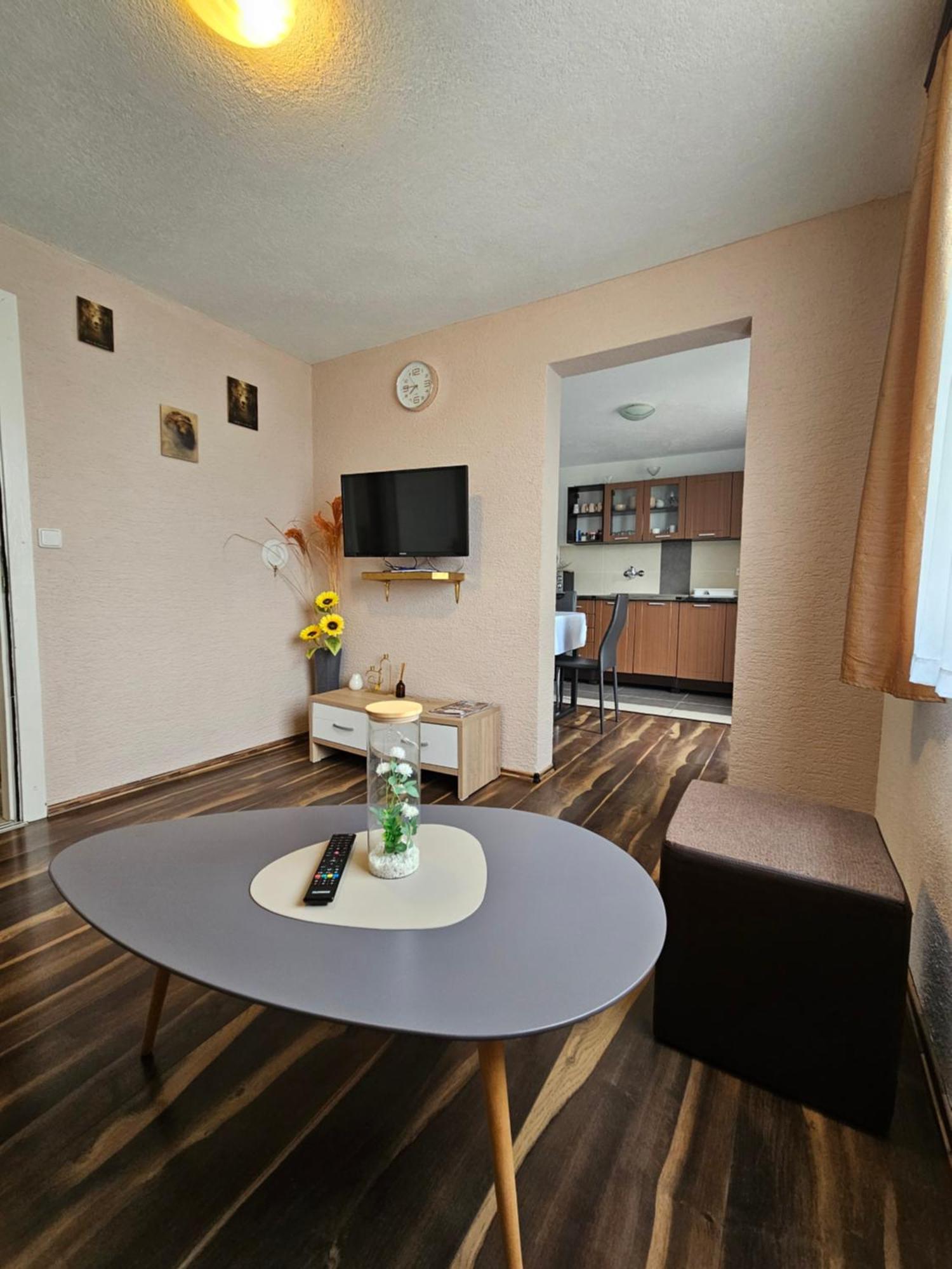 Apartments Luka Rakovica Kültér fotó
