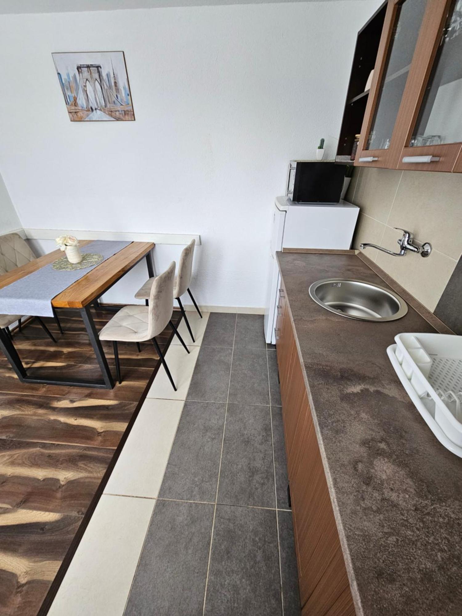 Apartments Luka Rakovica Kültér fotó