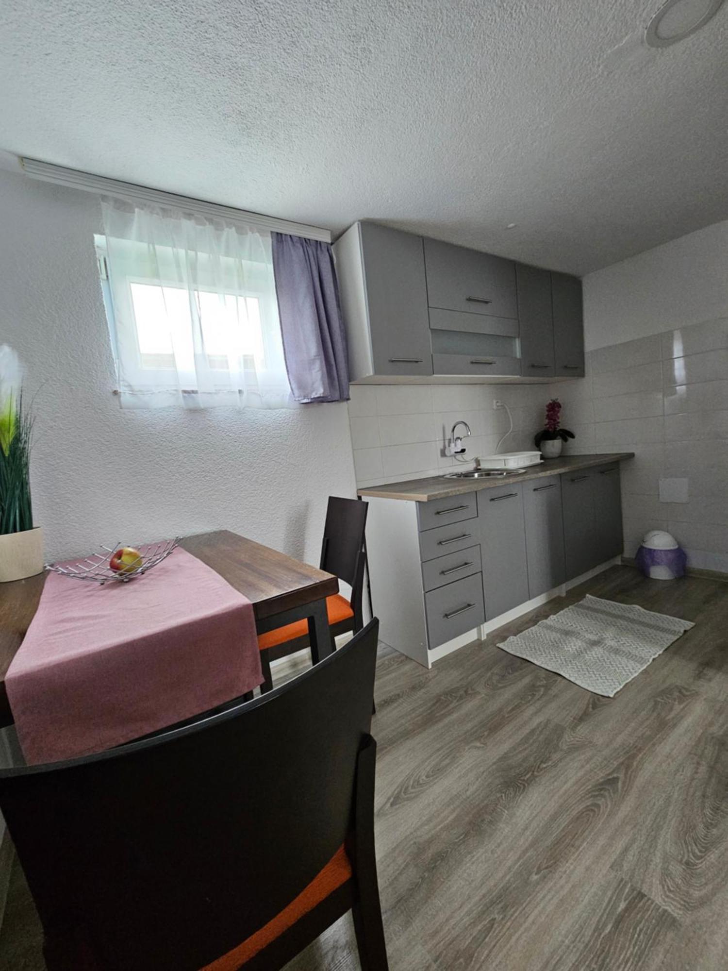 Apartments Luka Rakovica Kültér fotó